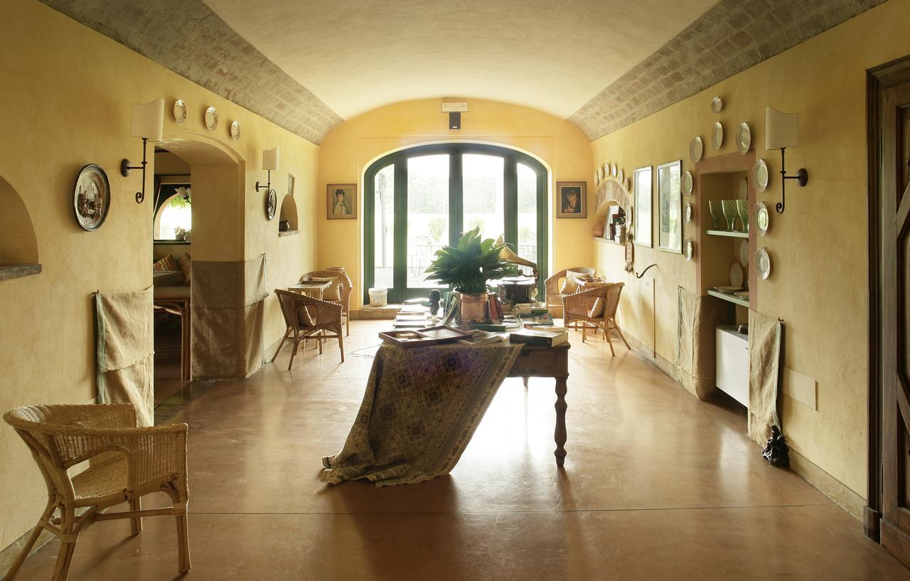 Agriturismo Le Colombaie Буссето Экстерьер фото