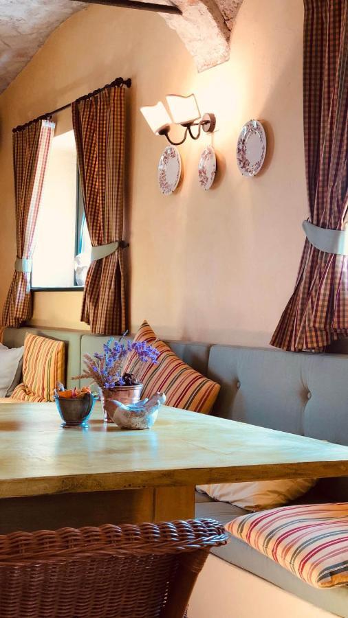 Agriturismo Le Colombaie Буссето Экстерьер фото