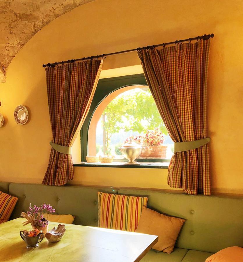Agriturismo Le Colombaie Буссето Экстерьер фото